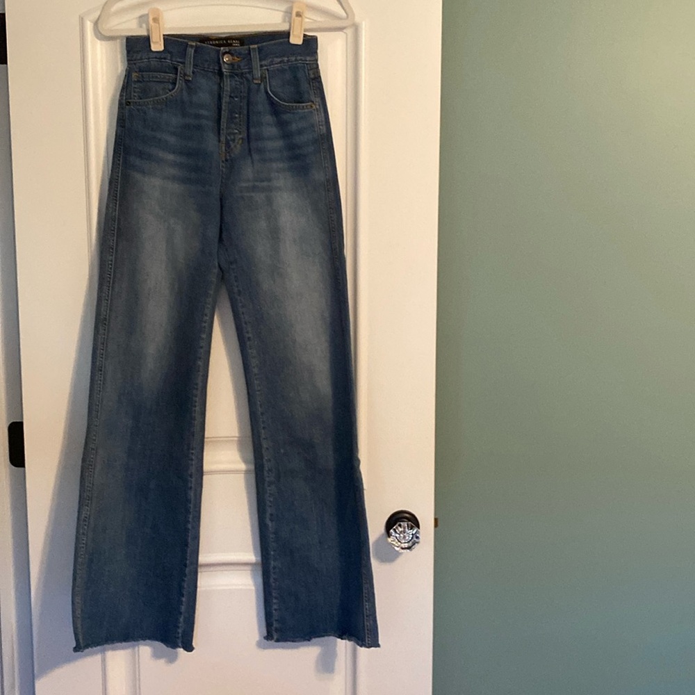 Veronica Beard soft, button-down jeans
